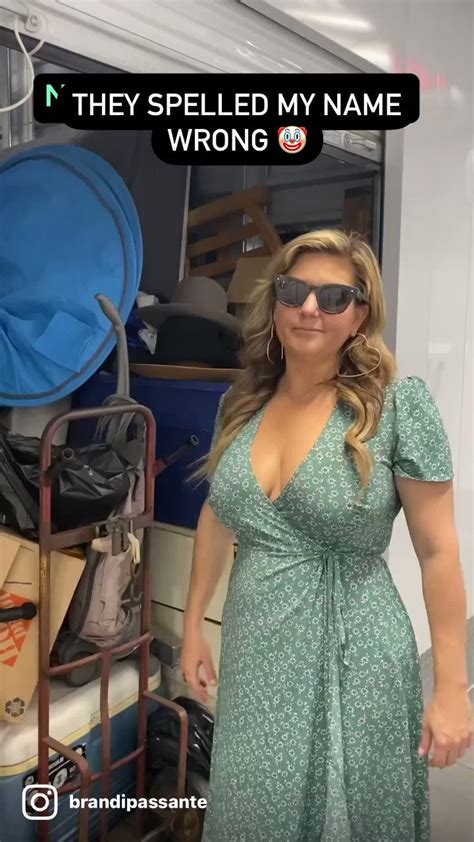 storage wars brandi hot